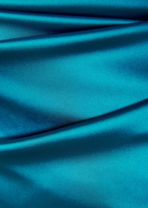 Abendkleid Komoe2